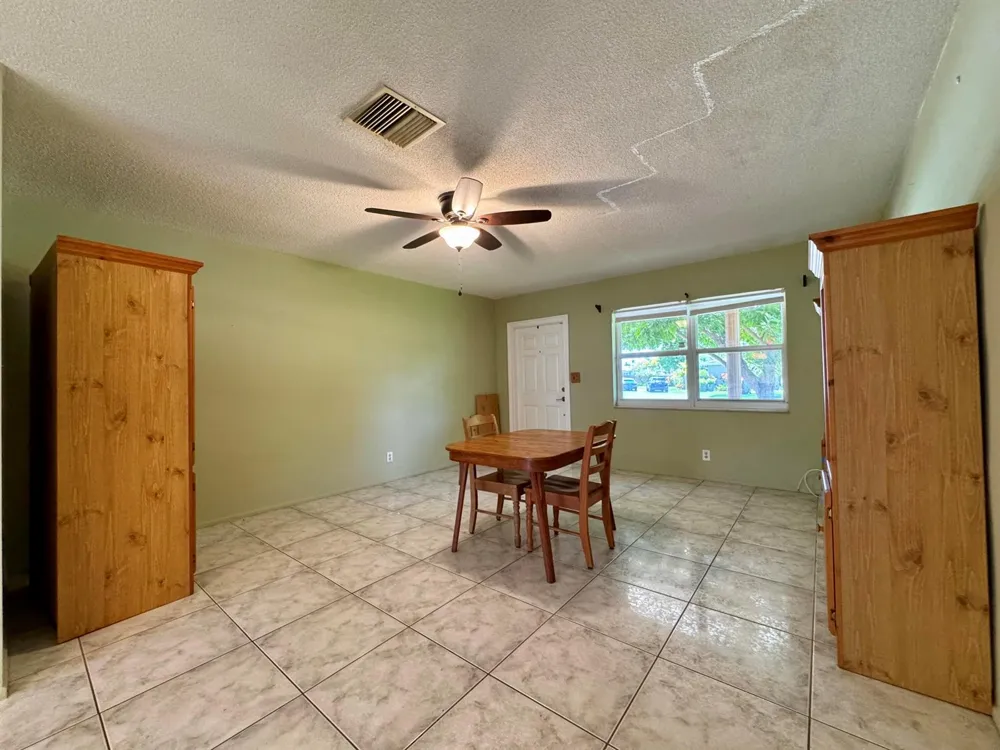 1785 NW 39TH PLACE Oakland Park, FL 33309
