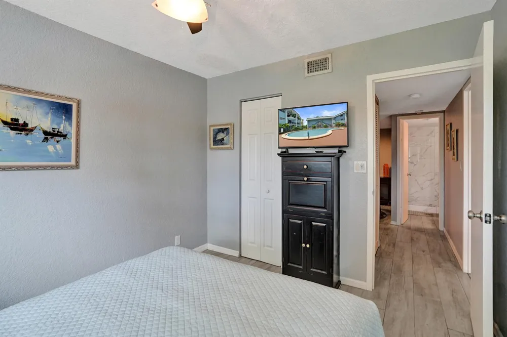 3004 NE 5TH TERRACE #107-C Wilton Manors, FL 33334