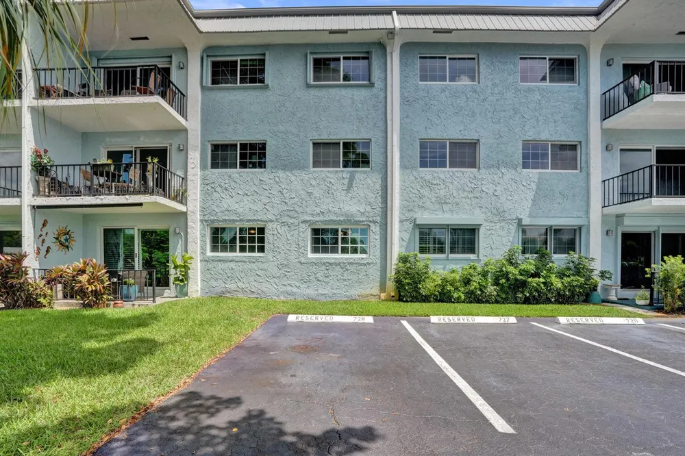 3004 NE 5TH TERRACE #107-C Wilton Manors, FL 33334