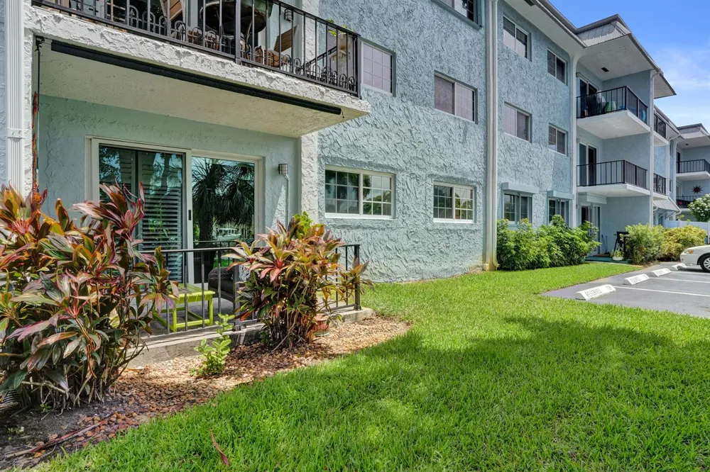 3004 NE 5TH TERRACE #107-C Wilton Manors, FL 33334