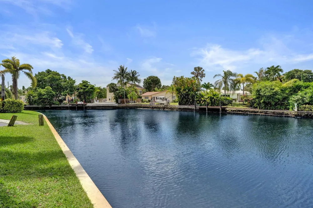 3004 NE 5TH TERRACE #107-C Wilton Manors, FL 33334