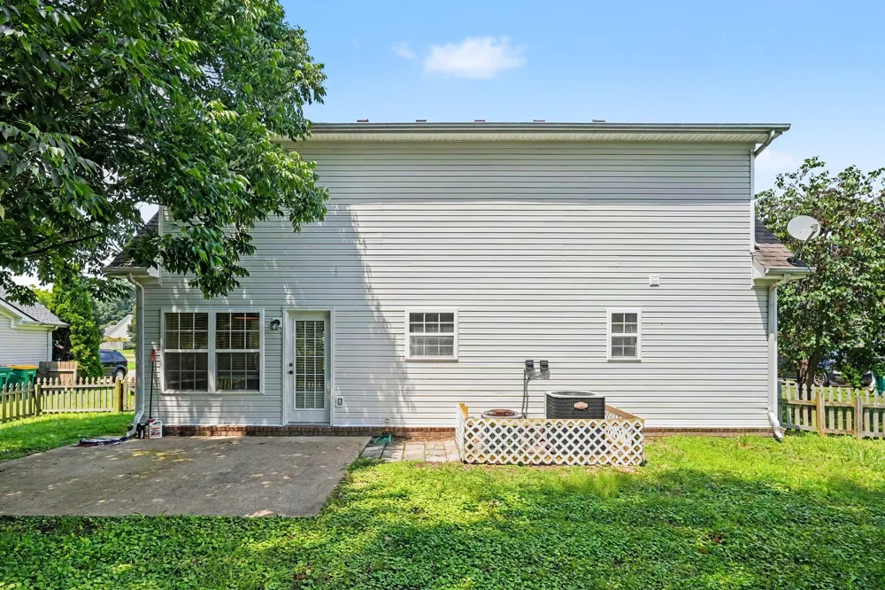 2117 Long Meadow Dr Spring Hill, TN 37174