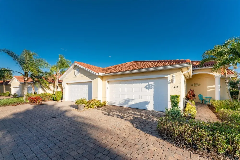 319 MONACO DRIVE #8 Punta Gorda, FL 33950