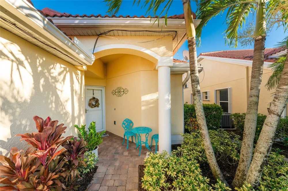 319 MONACO DRIVE #8 Punta Gorda, FL 33950