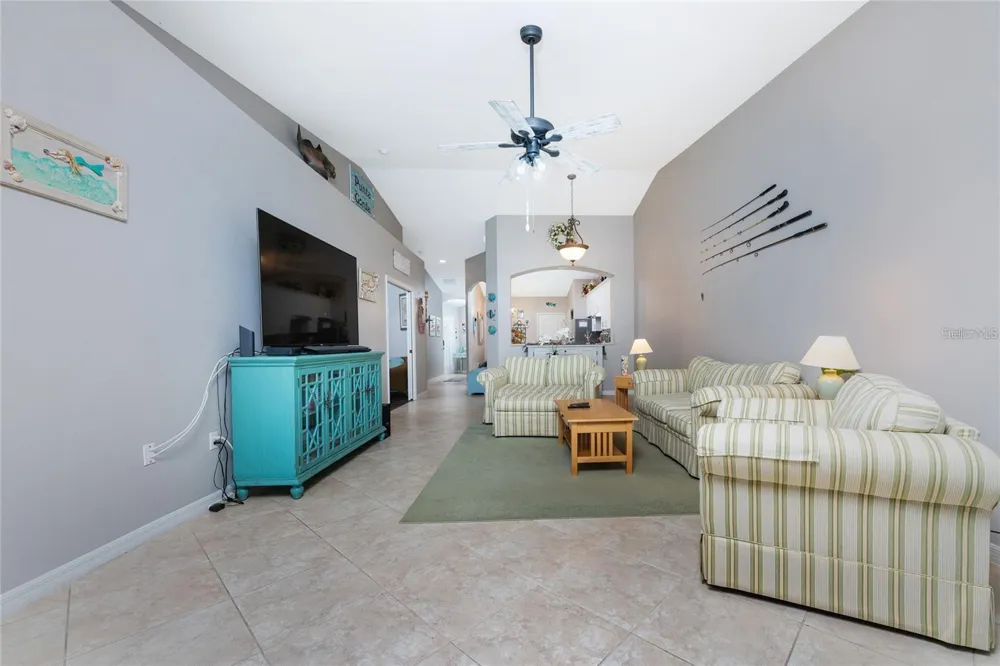 319 MONACO DRIVE #8 Punta Gorda, FL 33950