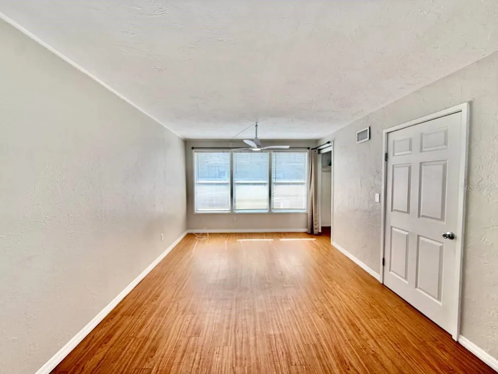 5612 18TH AVENUE S St Petersburg, FL 33707
