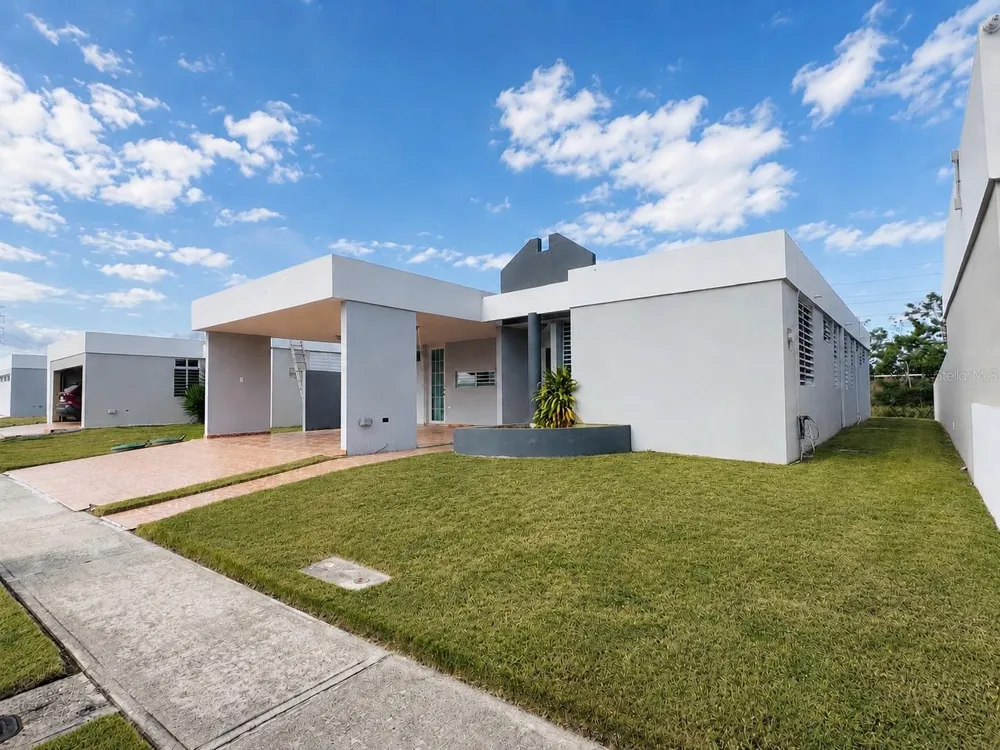 URB. PARQUE DE CANDELERO HIPOCAMPO ST. #184 Humacao, PR 00791