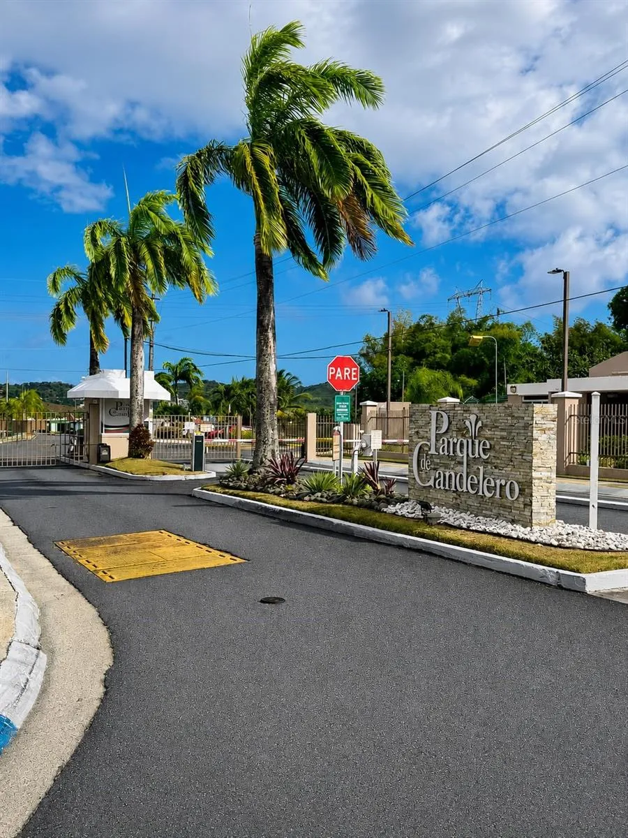 URB. PARQUE DE CANDELERO HIPOCAMPO ST. #184 Humacao, PR 00791