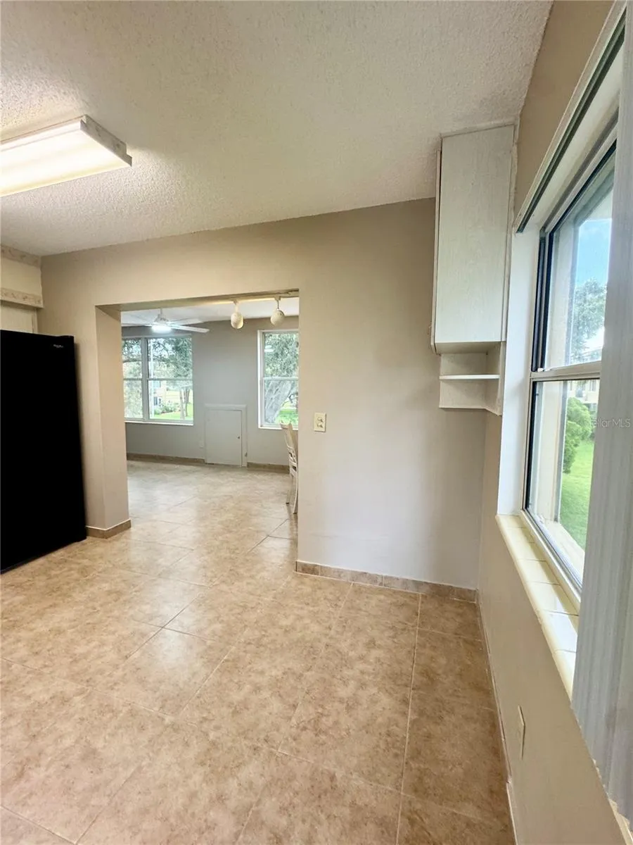 2402 ECUADORIAN WAY #40 Clearwater, FL 33763