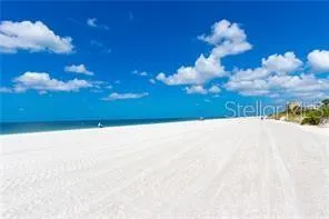 2402 ECUADORIAN WAY #40 Clearwater, FL 33763