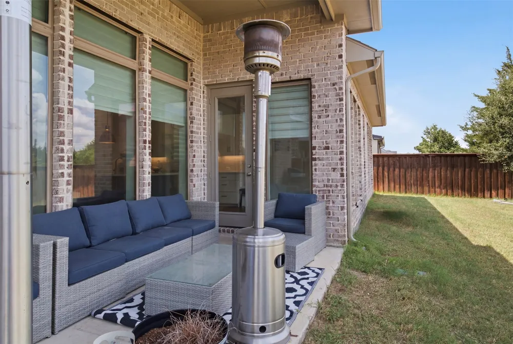 2434 Sibley Drive Midlothian, TX 76065