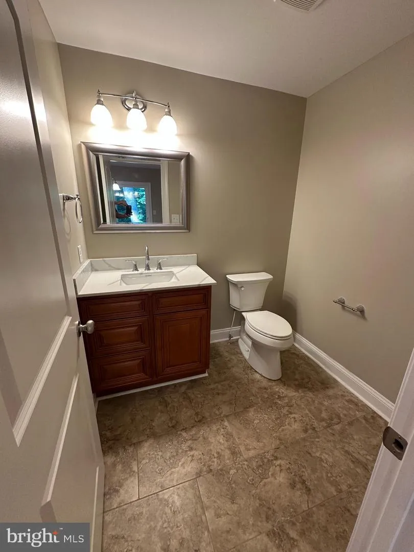 212 FALCON TRAIL Winchester, VA 22602