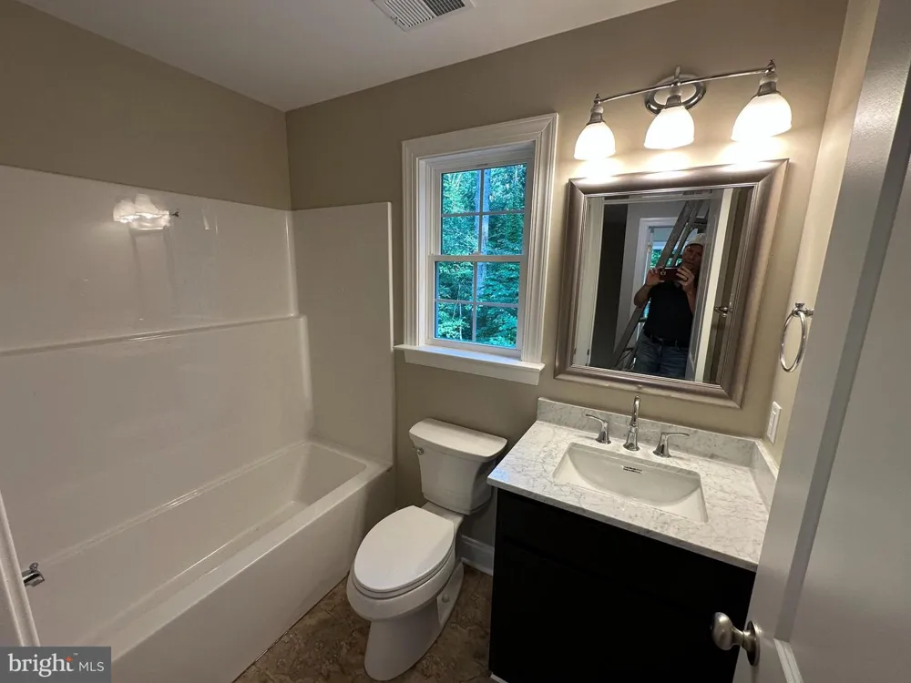 212 FALCON TRAIL Winchester, VA 22602
