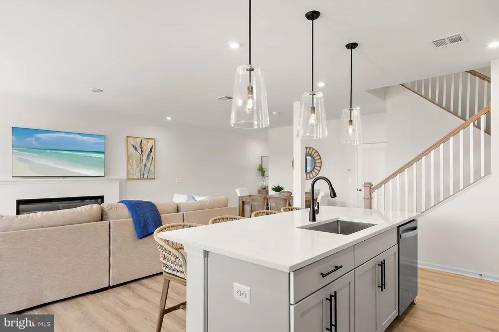 219 LACKAWANNA LANE Ocean View, DE 19970