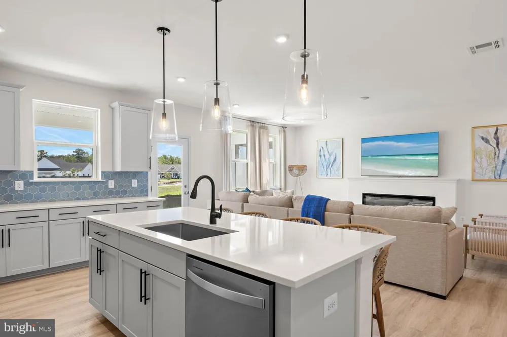 219 LACKAWANNA LANE Ocean View, DE 19970