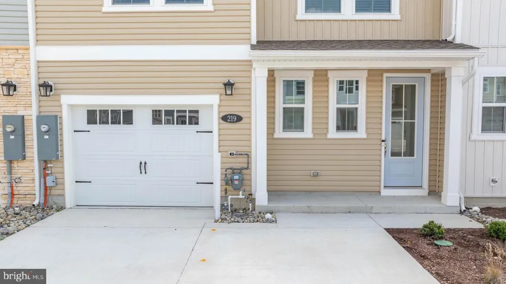 219 LACKAWANNA LANE Ocean View, DE 19970