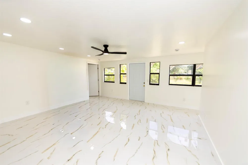2308 GEORGIA AVENUE Fort Pierce, FL 34950