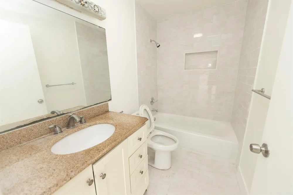 2308 GEORGIA AVENUE Fort Pierce, FL 34950