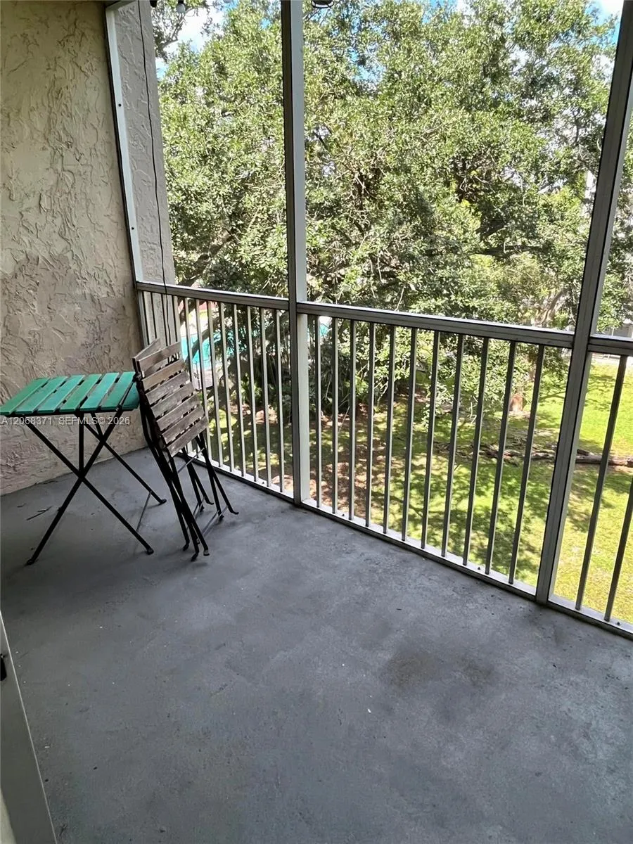 1200 NW 87th Ave #413 Coral Springs, FL 33071