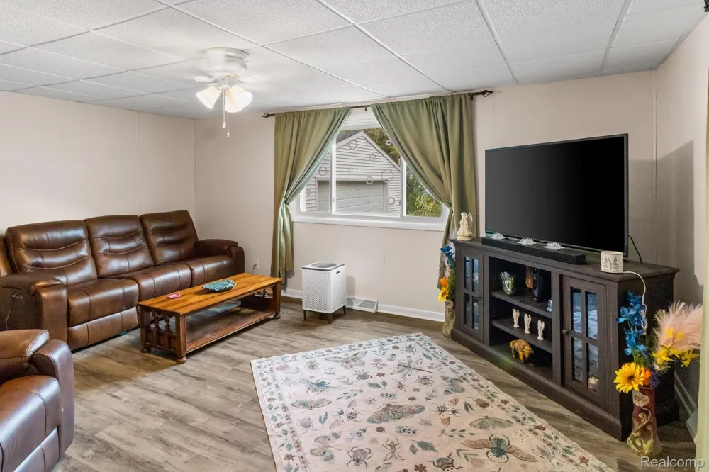 7330 Embury Road Grand Blanc Charter Township, MI 48439