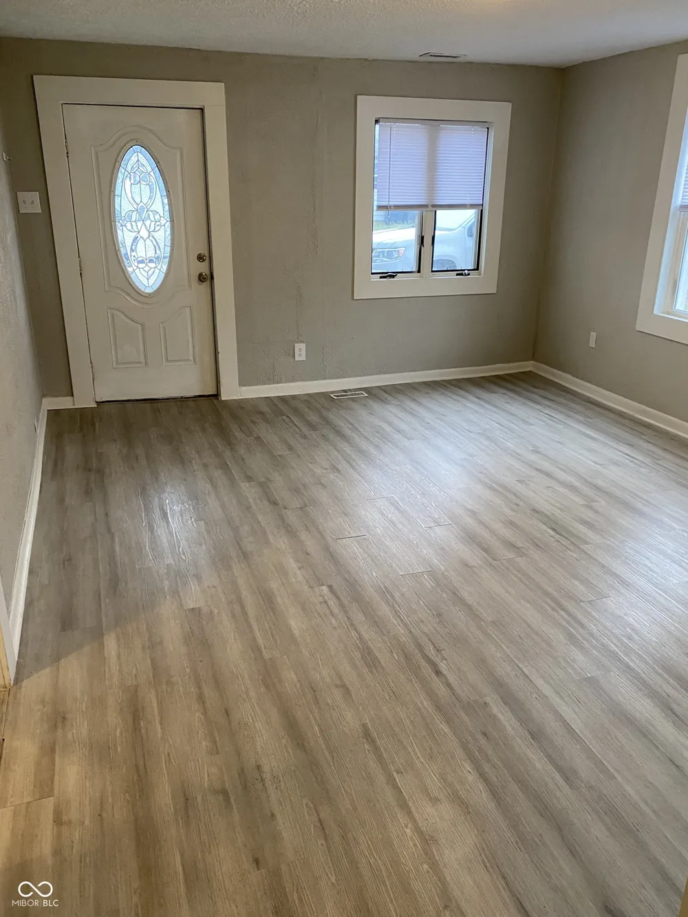 1820 S M STREET Elwood, IN 46036