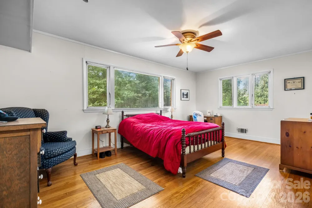 219 West Park Drive Morganton, NC 28655
