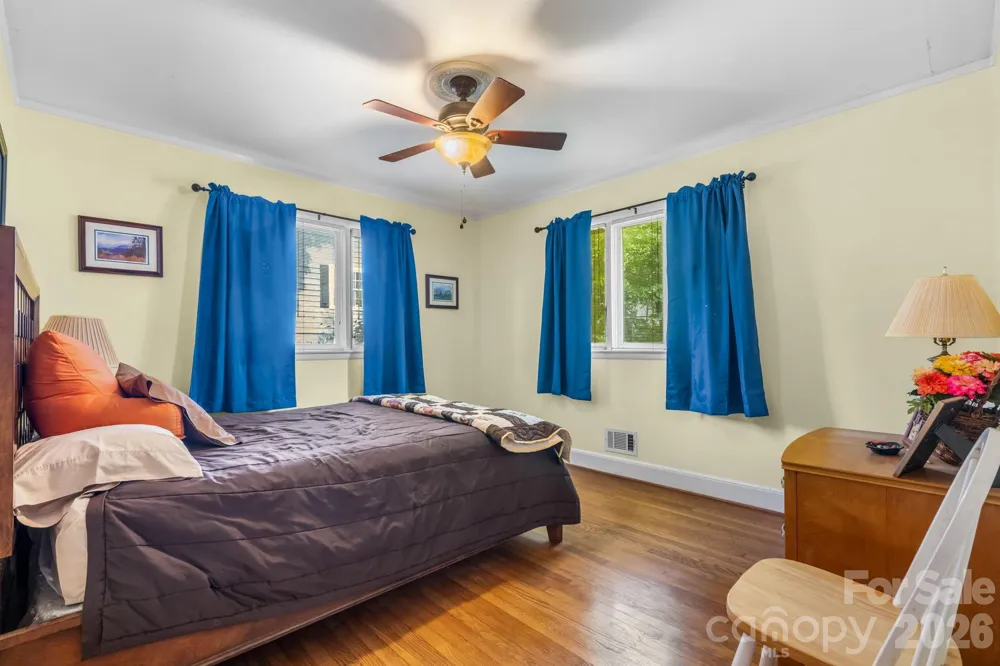219 West Park Drive Morganton, NC 28655