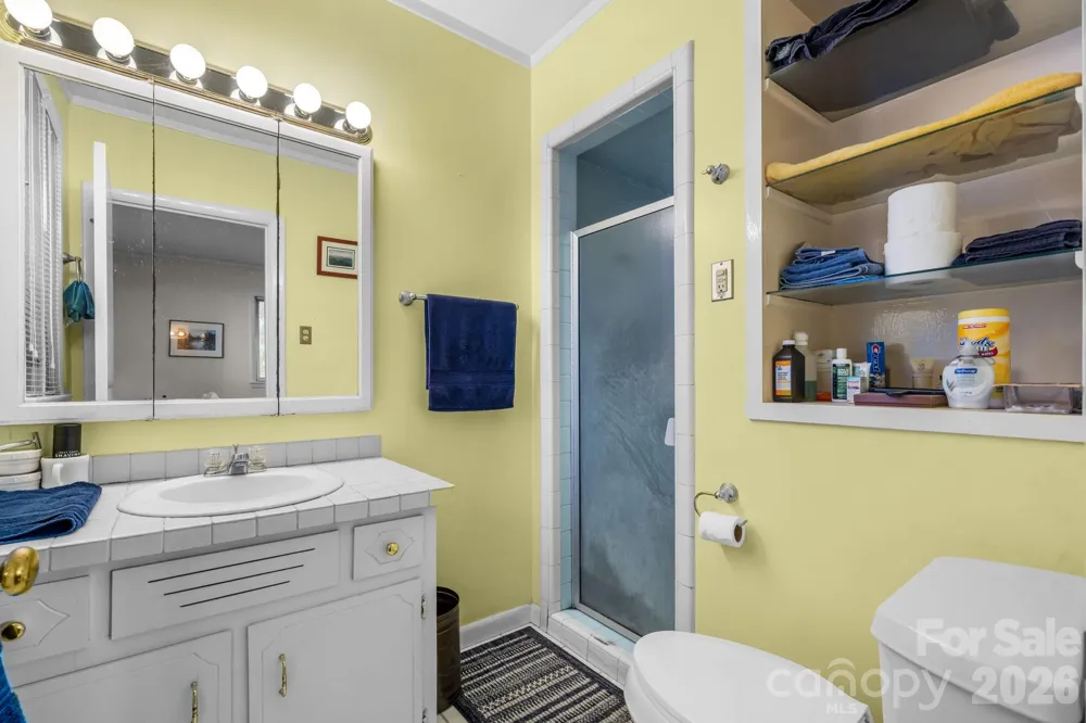 219 West Park Drive Morganton, NC 28655