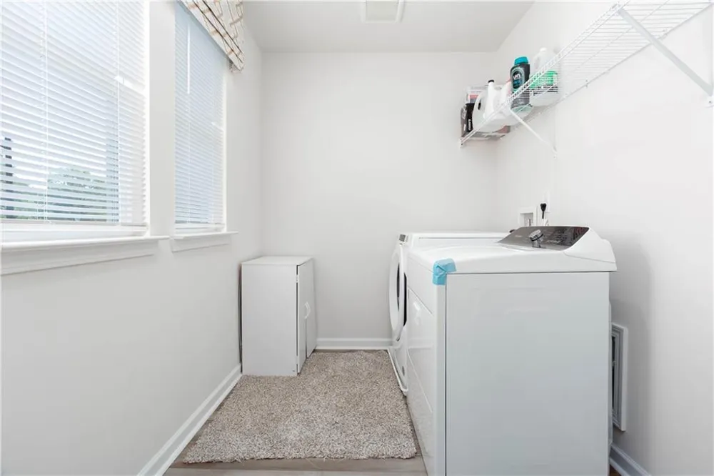 607 Runnel Drive Woodstock, GA 30188