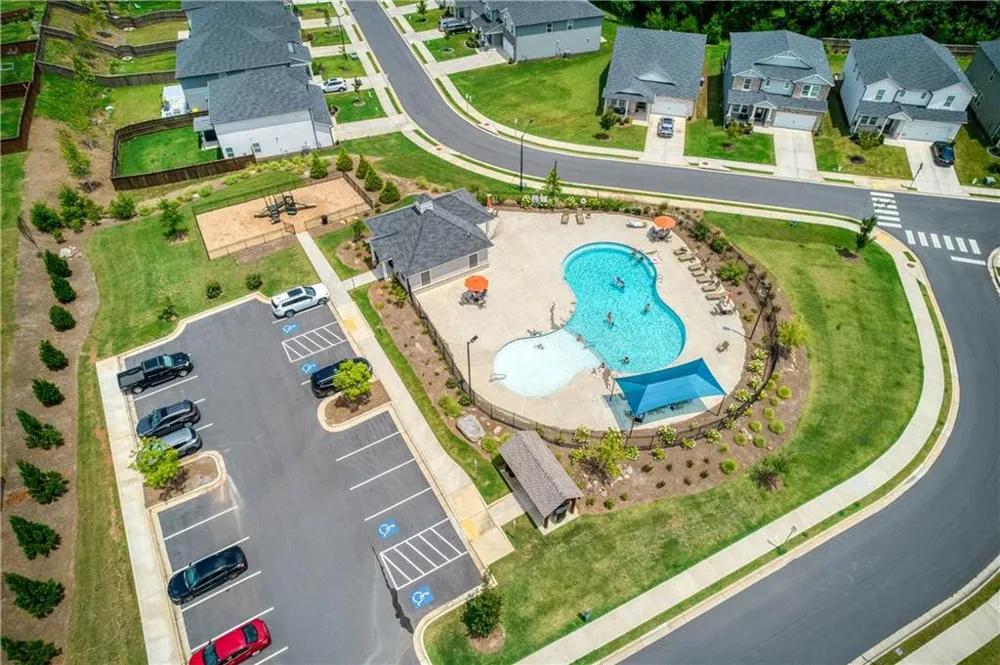 607 Runnel Drive Woodstock, GA 30188