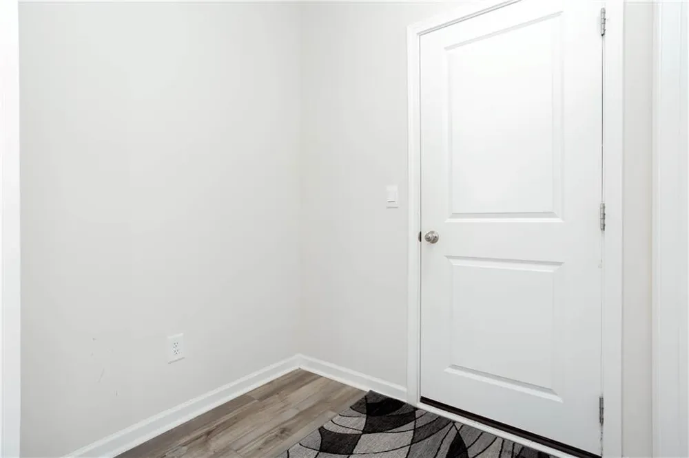 607 Runnel Drive Woodstock, GA 30188