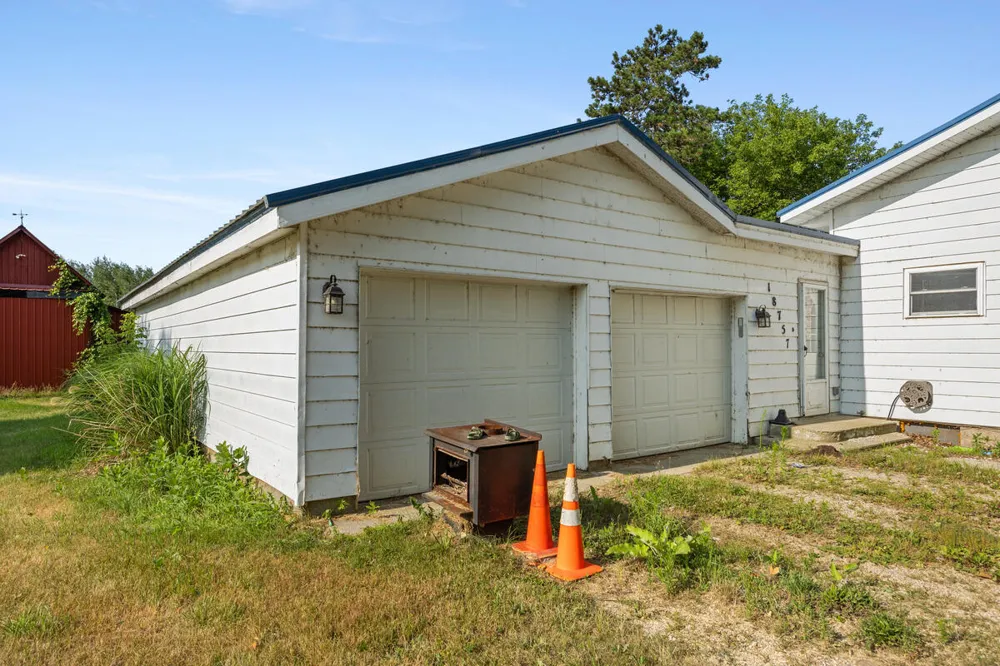 11825 Federal Road Morley, MI 49336
