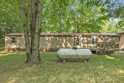 11825 Federal Road