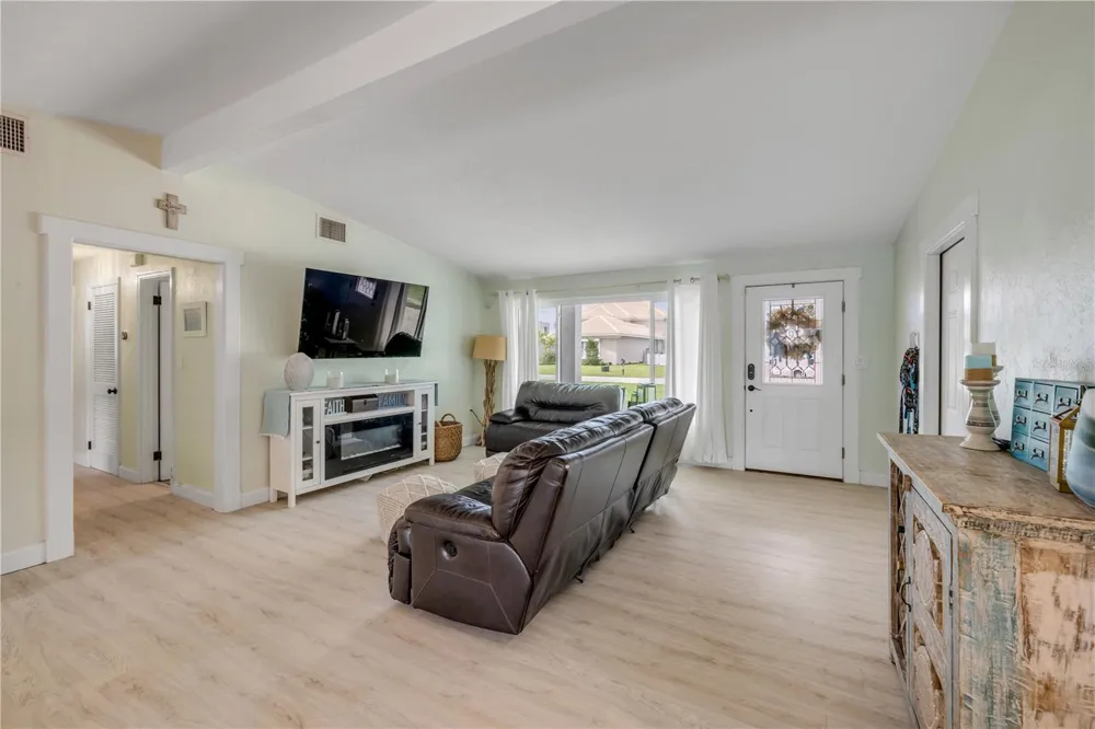 90 CUNNINGHAM DRIVE New Smyrna Beach, FL 32168
