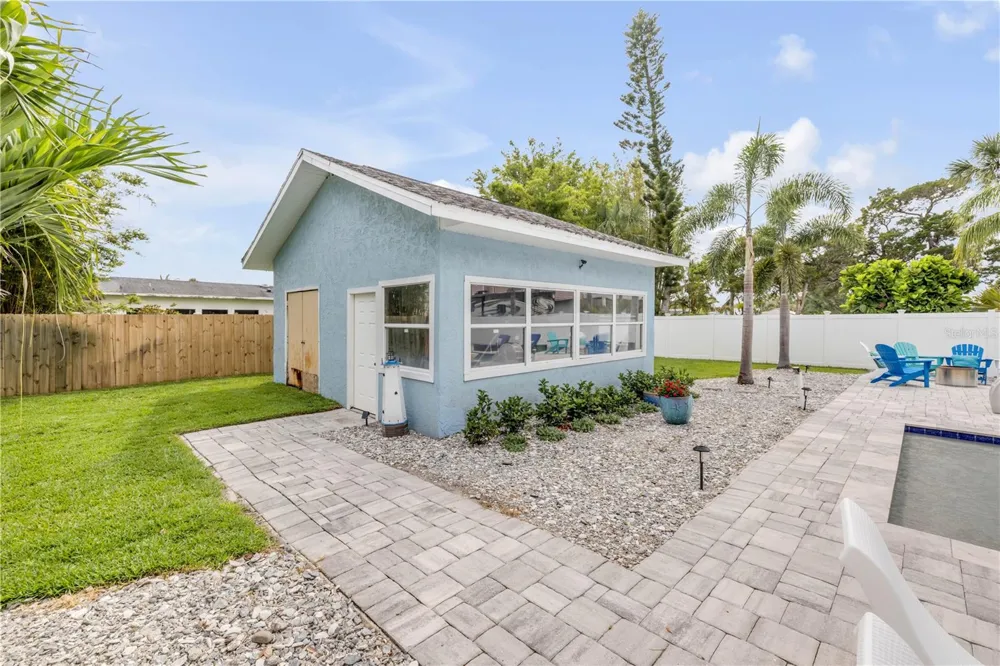90 CUNNINGHAM DRIVE New Smyrna Beach, FL 32168