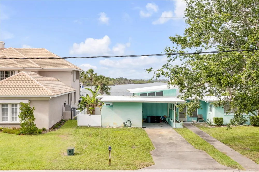 90 CUNNINGHAM DRIVE New Smyrna Beach, FL 32168