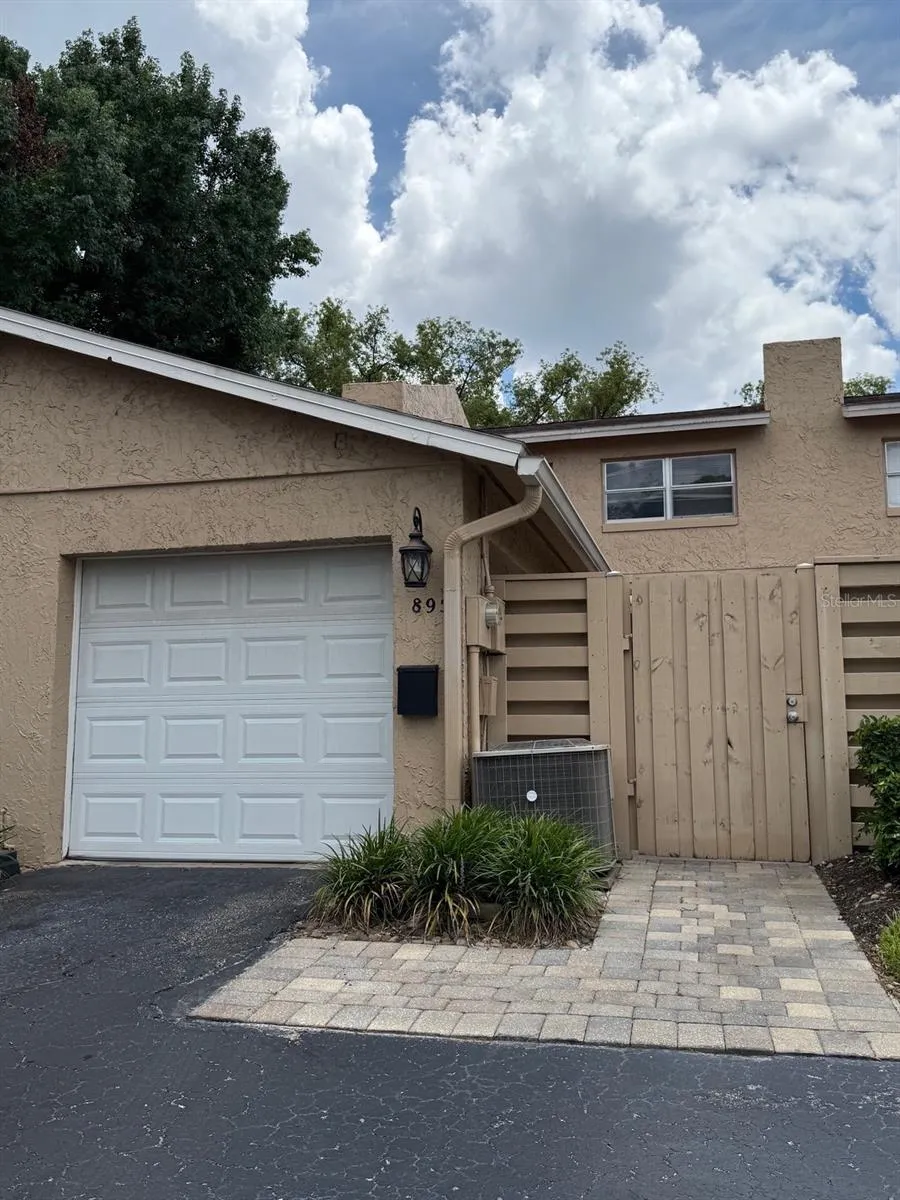 895 PARK LAKE CIRCLE #75 Maitland, FL 32751