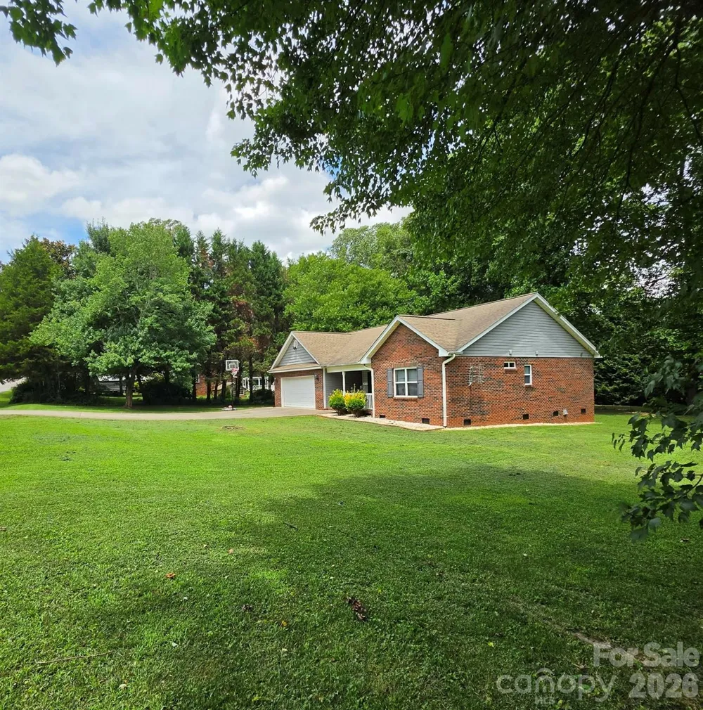 3402 Danial Street Conover, NC 28613