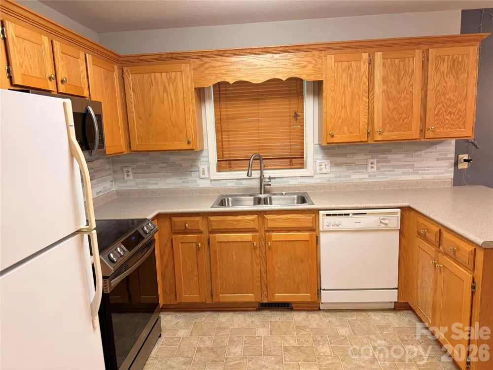 3402 Danial Street Conover, NC 28613
