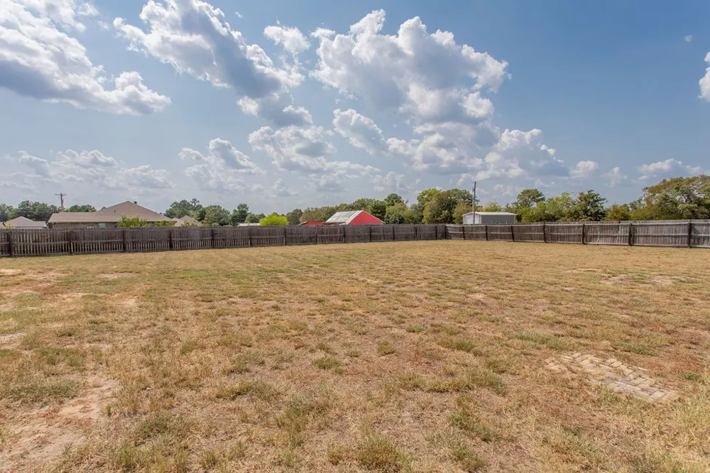 14308 CR 452 Lindale, TX 75771