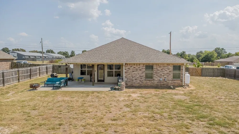 14308 CR 452 Lindale, TX 75771