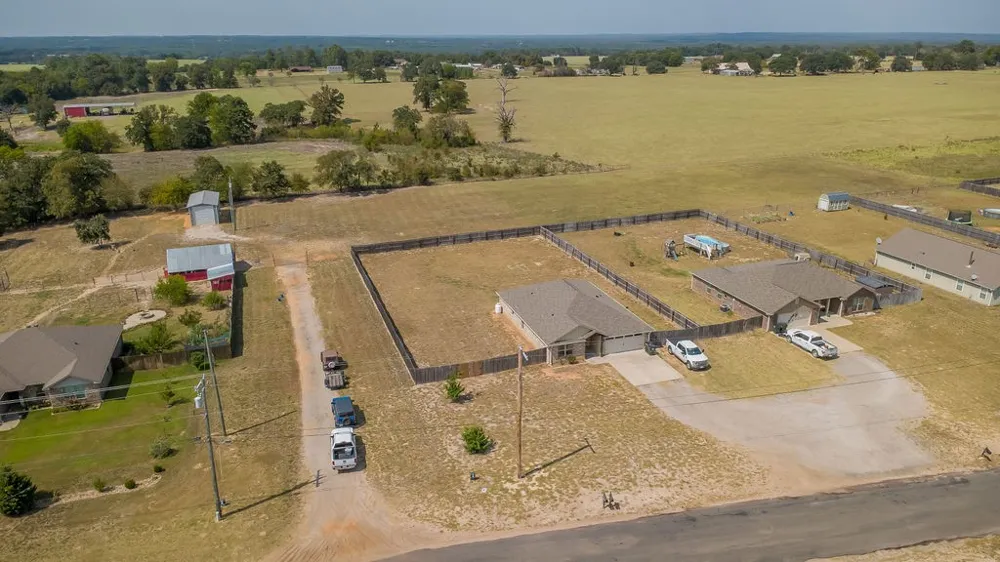 14308 CR 452 Lindale, TX 75771