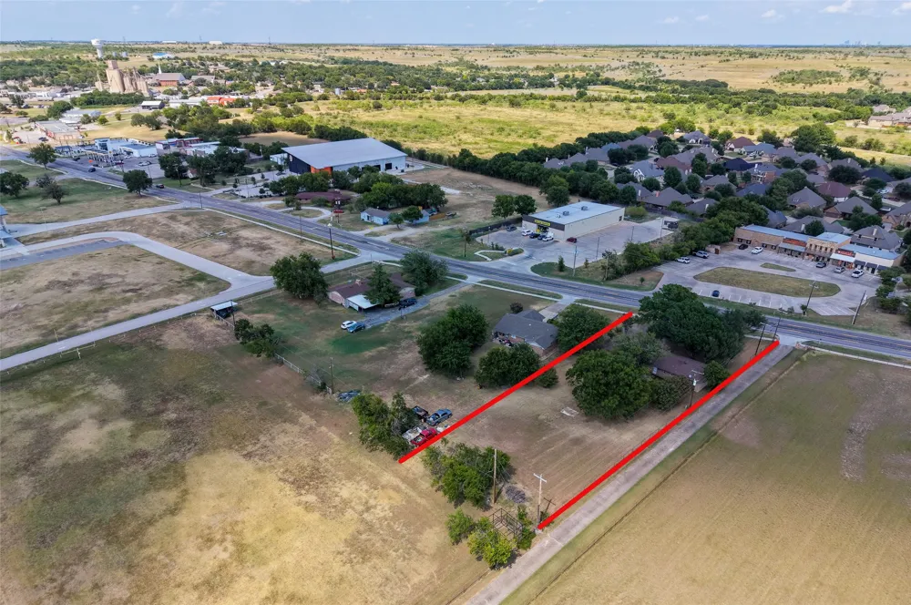 532 S Fm 1187 Aledo, TX 76008