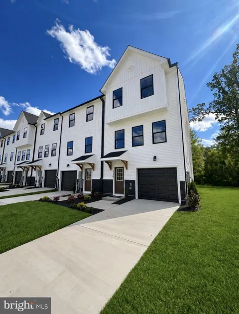 SHUONER COURT