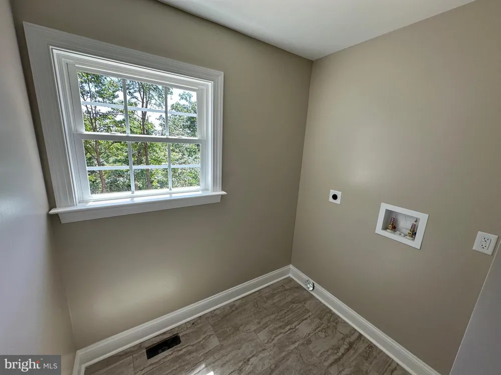 211 INCA TRAIL Winchester, VA 22602