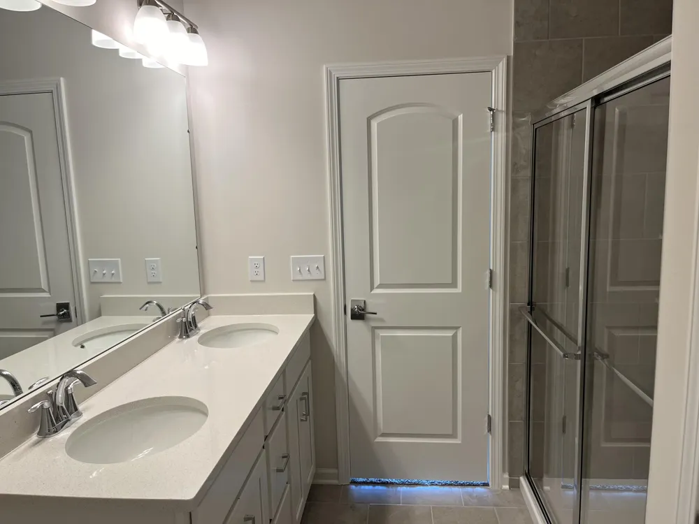 3494 Park Creek Lane Canton, MI 48188