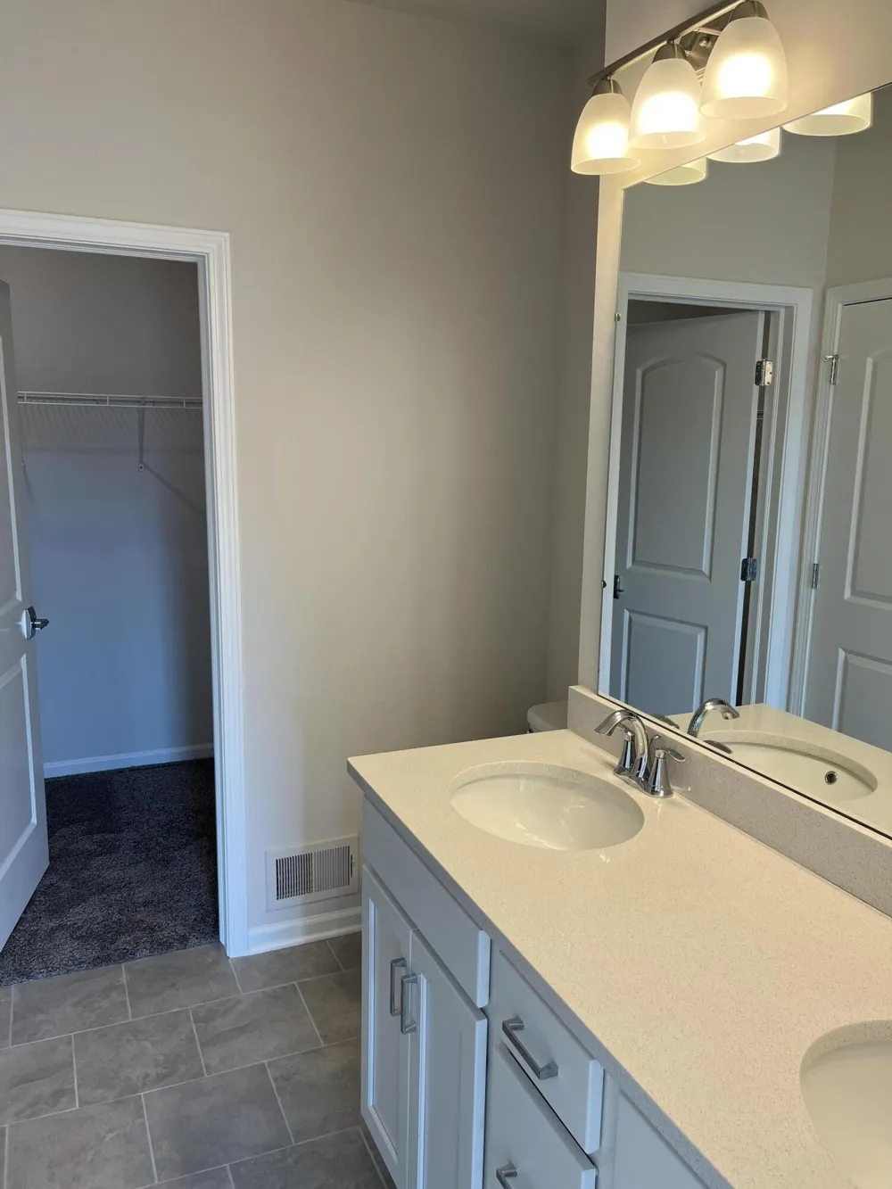 3494 Park Creek Lane Canton, MI 48188
