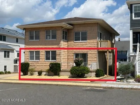 15 Philadelphia Avenue #Lower Front