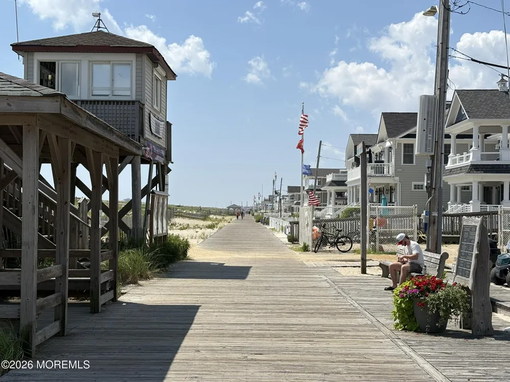15 Philadelphia Avenue #Lower Front Lavallette, NJ 08735