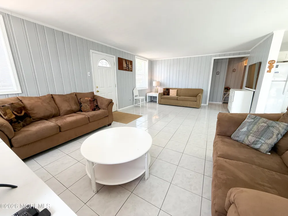 15 Philadelphia Avenue #Lower Front Lavallette, NJ 08735